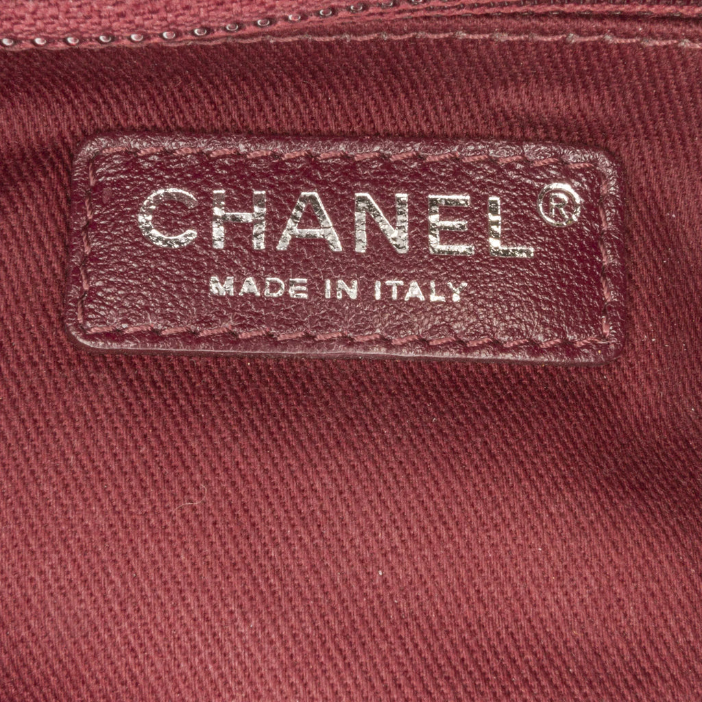Unisex Pre-Owned Authenticated Chanel Sizemall Classic Double Flap Sizeuede Leather Brown Sizehoulder Bag