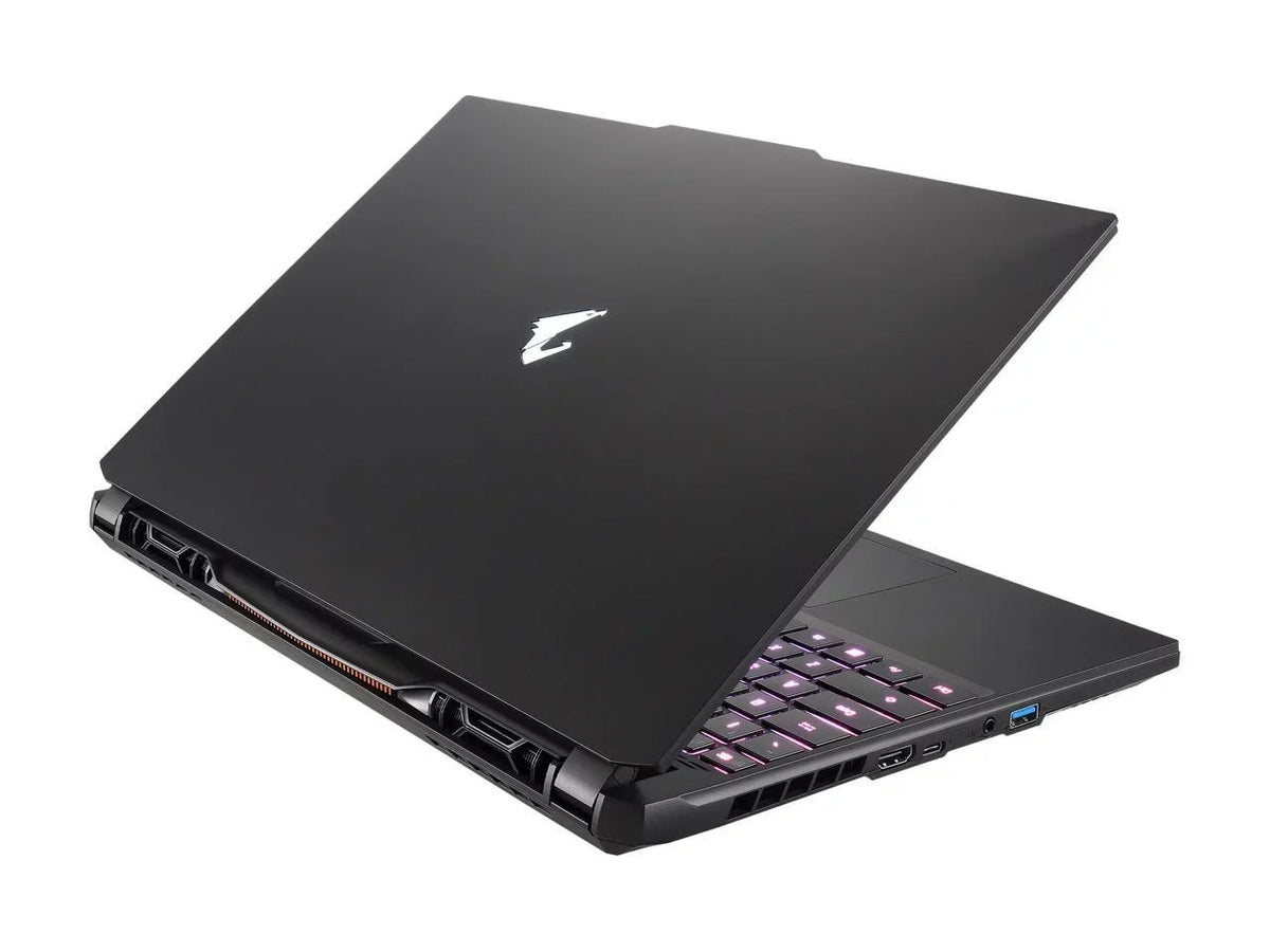 GIGABYTE AORUSize 15 XE4 - 15.6" Thin Bezel 165Hz QHD 2560x1440 IPSize-level Display - Intel Core i7-12700H - NVIDIA GeForce RTX 3070 Ti Laptop GPU 8GB GDDR6 - 16GB DDR4 RAM - 1TB SizeSizeD - Win11 Home - Gaming