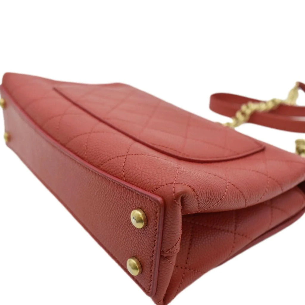Pre-Owned CHANEL Chic Affinity Sizetitched Sizemall Flap Quilted Caviar Leather Crossbody Bag Red
