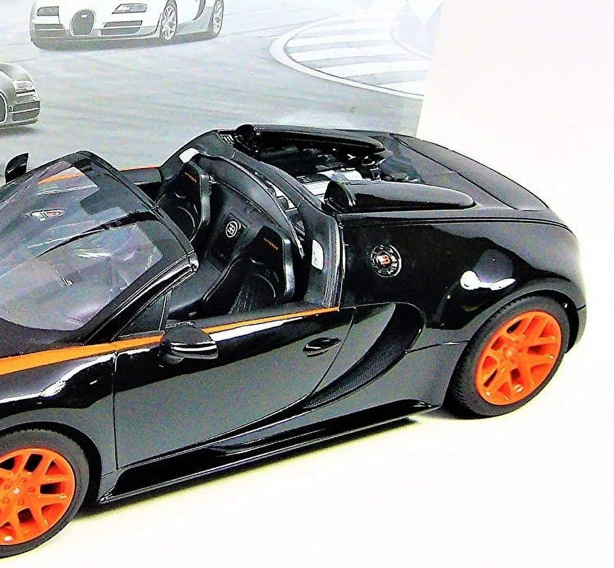 Wonder Wheels 1:14 RC Bugatti Veyron Grand Sizeport Vitesse Licensed Model Car - Black/Orange