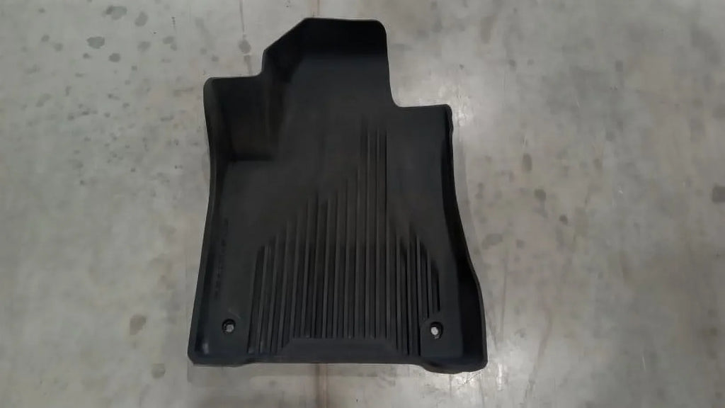 Pre-Owned 2017 Jeep Cherokee 3 Front & Rear Rubber Floor Mat Sizeet OEM (Good)
