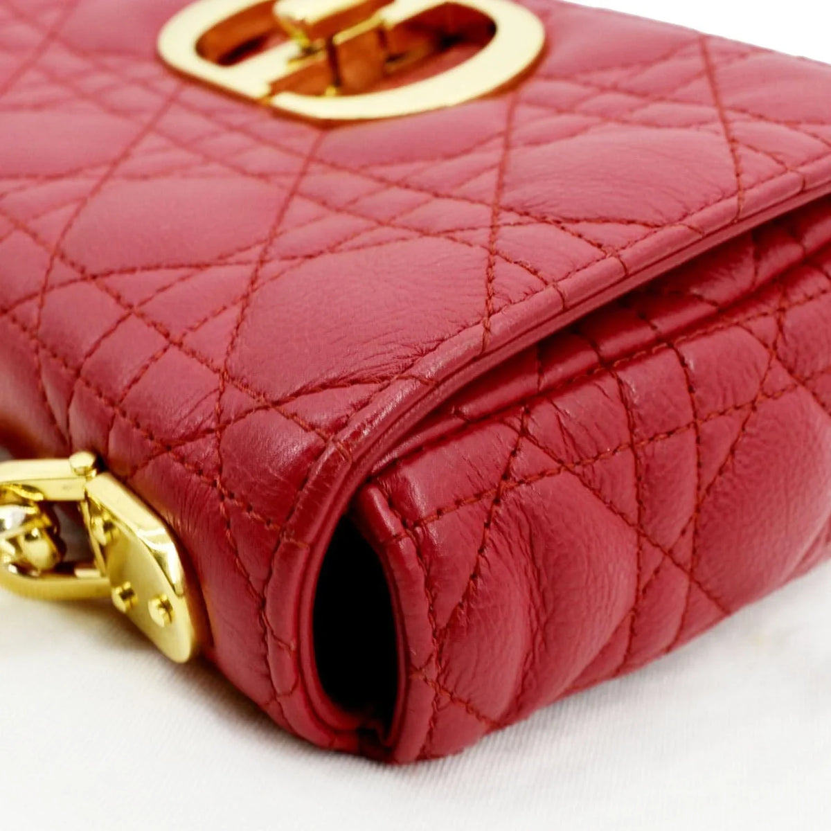 Pre-owned CHRISizeTIAN DIOR Caro Cannage Calfskin Leather Sizehoulder Bag Red