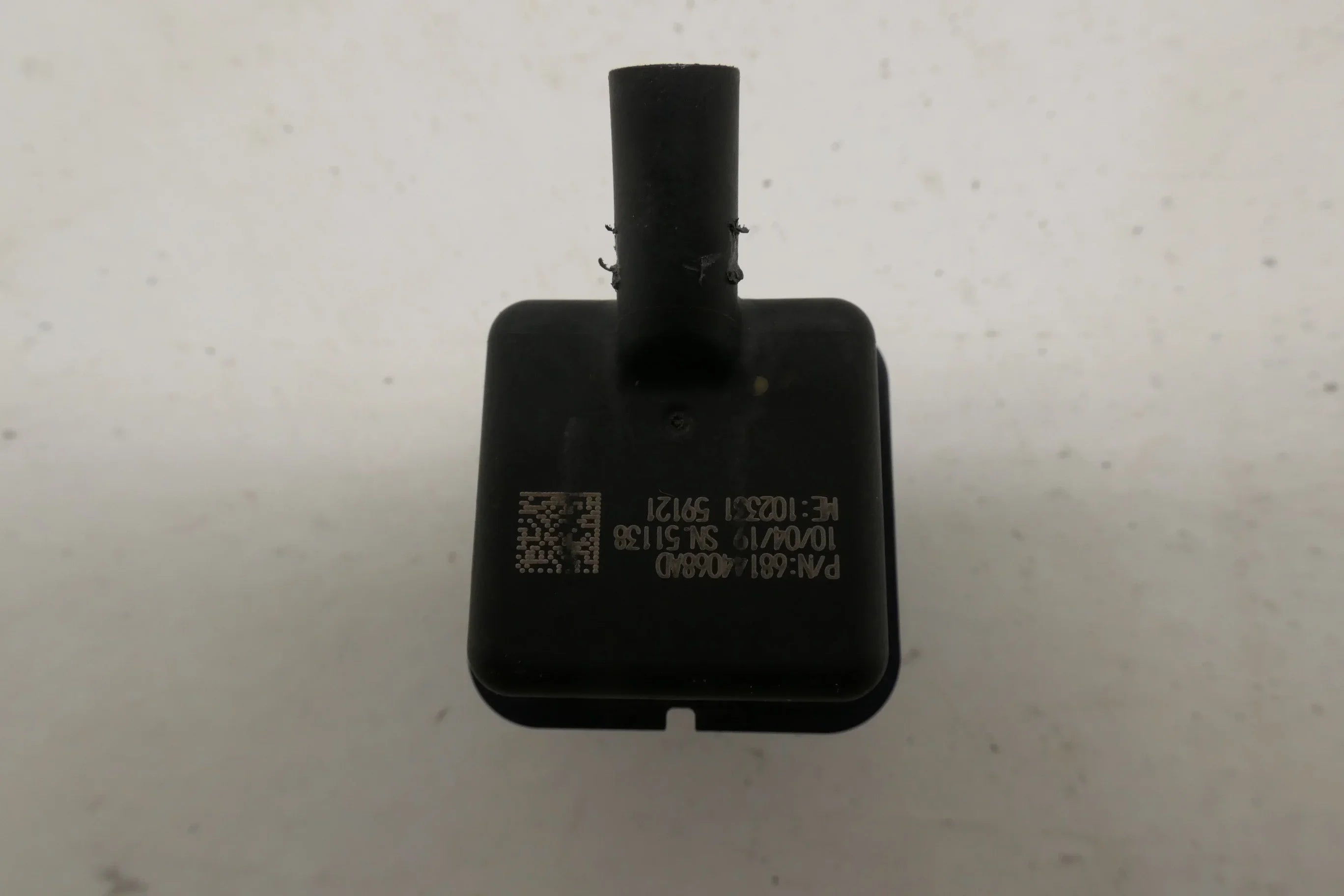 Pre-Owned 2020 Chrysler Pacifica Rear View Back-Up Camera OEM (Good)
