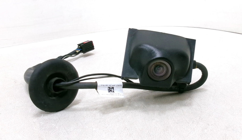 Pre-Owned 2011 Dodge Caravan Rear View Backup Camera 56054157AA OEM (Good)