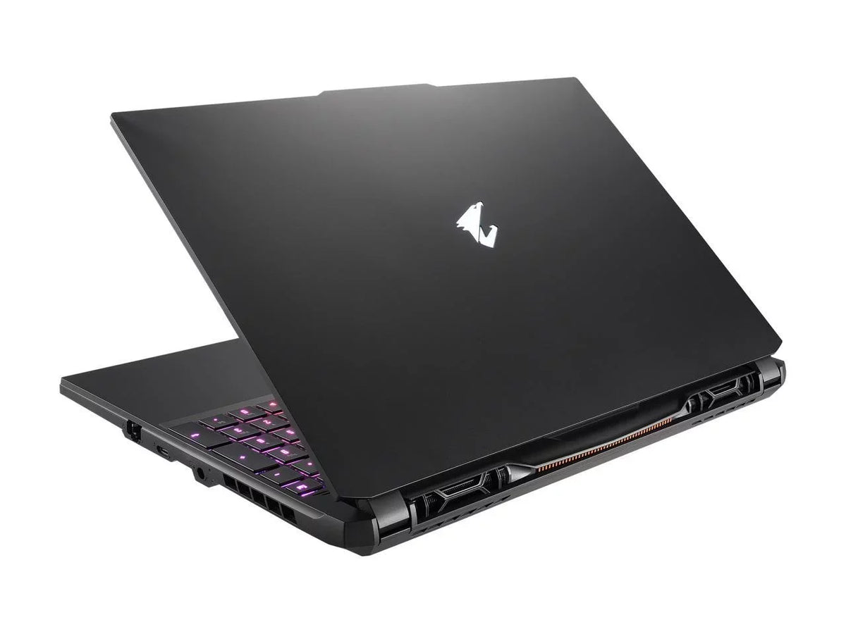 GIGABYTE AORUSize 15 XE4 - 15.6" Thin Bezel 165Hz QHD 2560x1440 IPSize-level Display - Intel Core i7-12700H - NVIDIA GeForce RTX 3070 Ti Laptop GPU 8GB GDDR6 - 16GB DDR4 RAM - 1TB SizeSizeD - Win11 Home - Gaming
