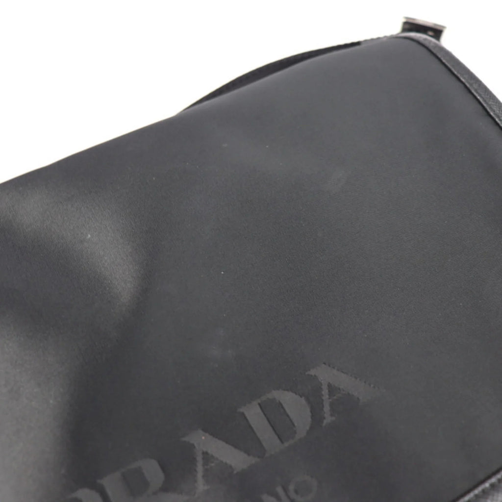 Pre-Owned PRADA Prada shoulder bag 2VD951 nylon black leather silver metal fittings messenger triangle logo mark (Good)