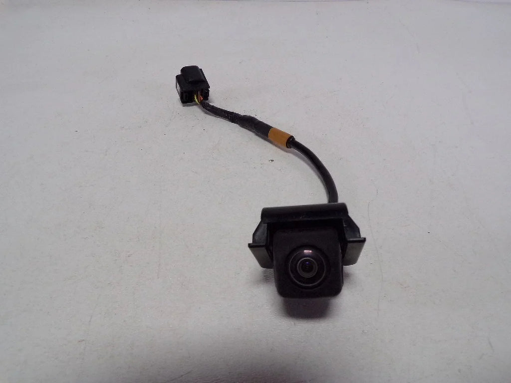 Pre-Owned 18-21 Honda Civic Rear View Backup Camera OEM LKQ (Good)