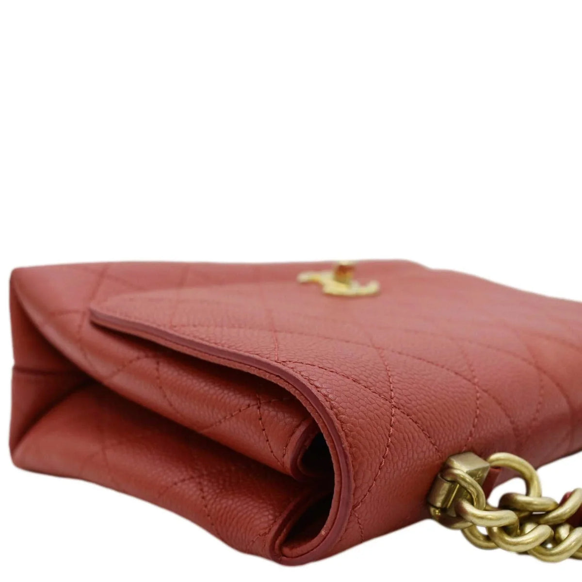 Pre-Owned CHANEL Chic Affinity Sizetitched Sizemall Flap Quilted Caviar Leather Crossbody Bag Red