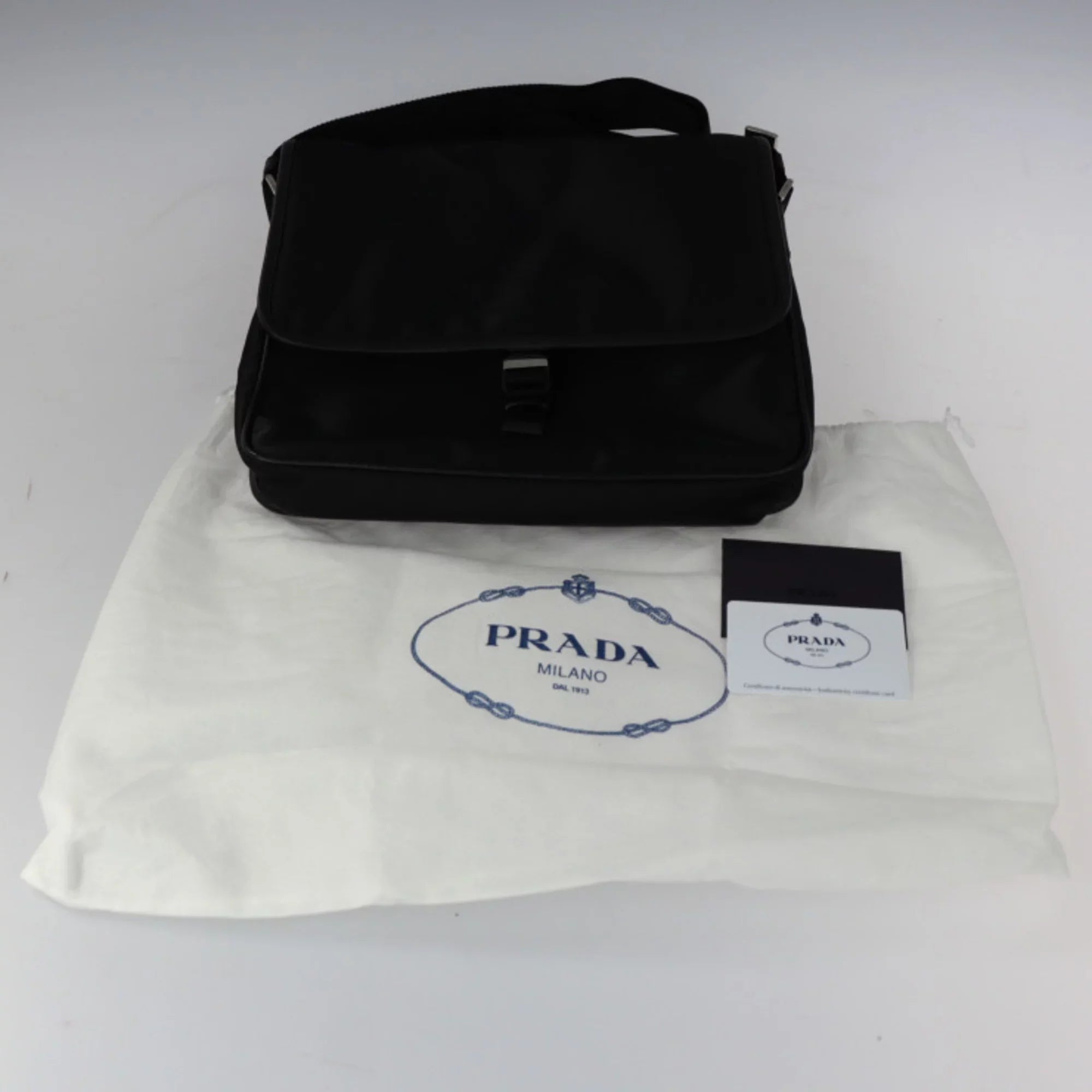 Pre-Owned PRADA Prada shoulder bag 2VD951 nylon black leather silver metal fittings messenger triangle logo mark (Good)