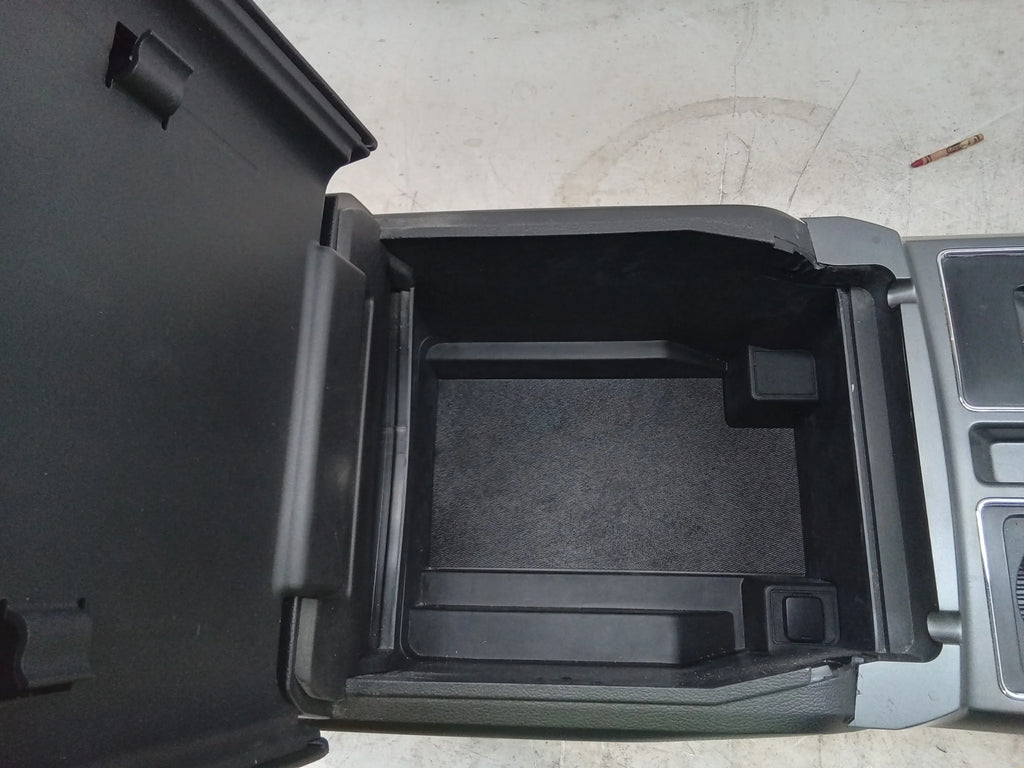 Pre-Owned 19 Ford F150 Floor Center Console W/ Sizehifter USizeB 100 Plug OEM (Good)